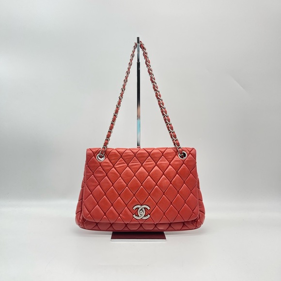CHANEL Red Orange Leather Classic Flap Shoulder Bag - Picture 3 of 16